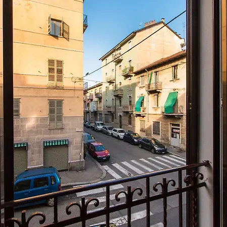 Apartment Piazza Statuto Comfortable Turin